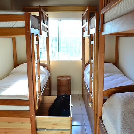 Sea Wolf Surf Hostel Florianópolis Rom bilde
