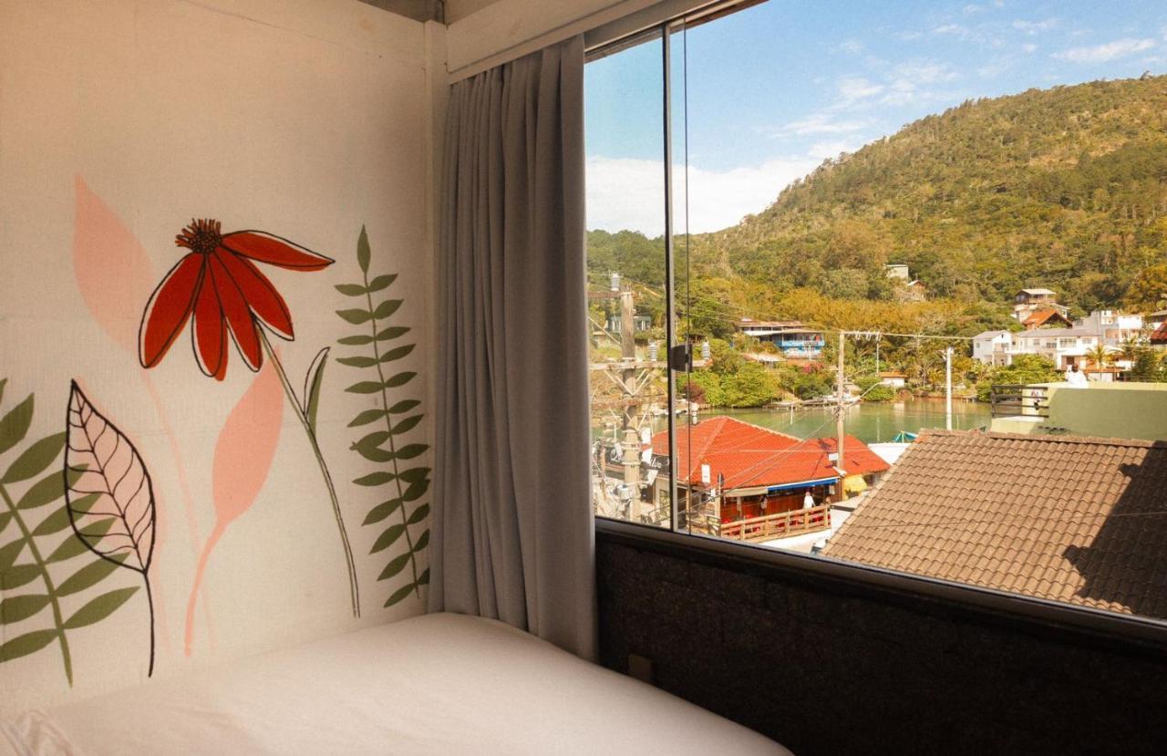 Sea Wolf Surf Hostel Florianópolis Eksteriør bilde
